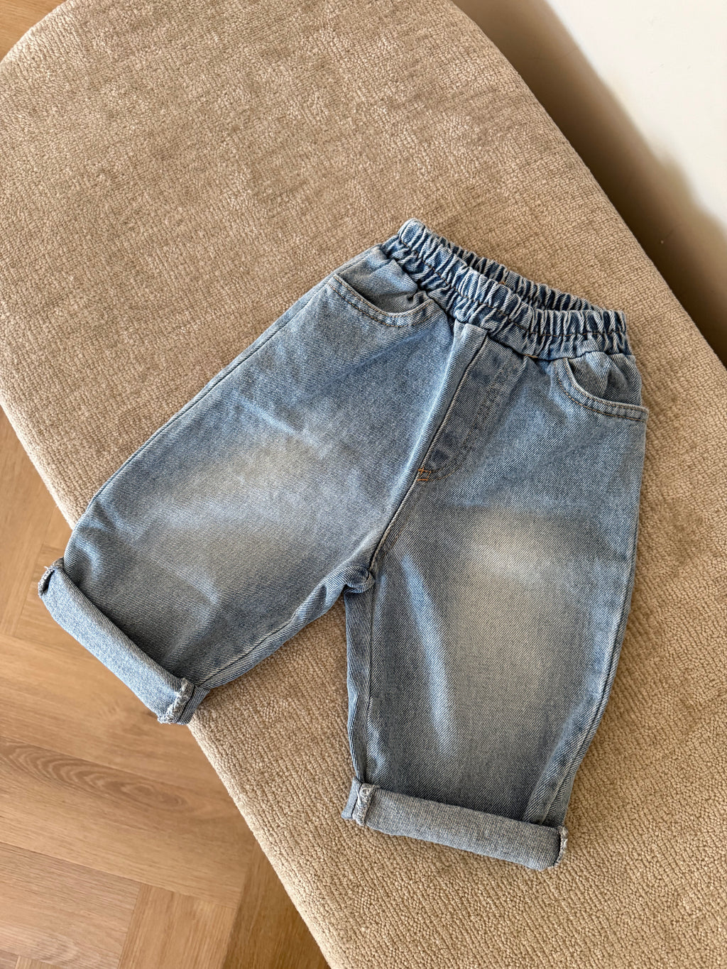 WASHED DENIM PANTS