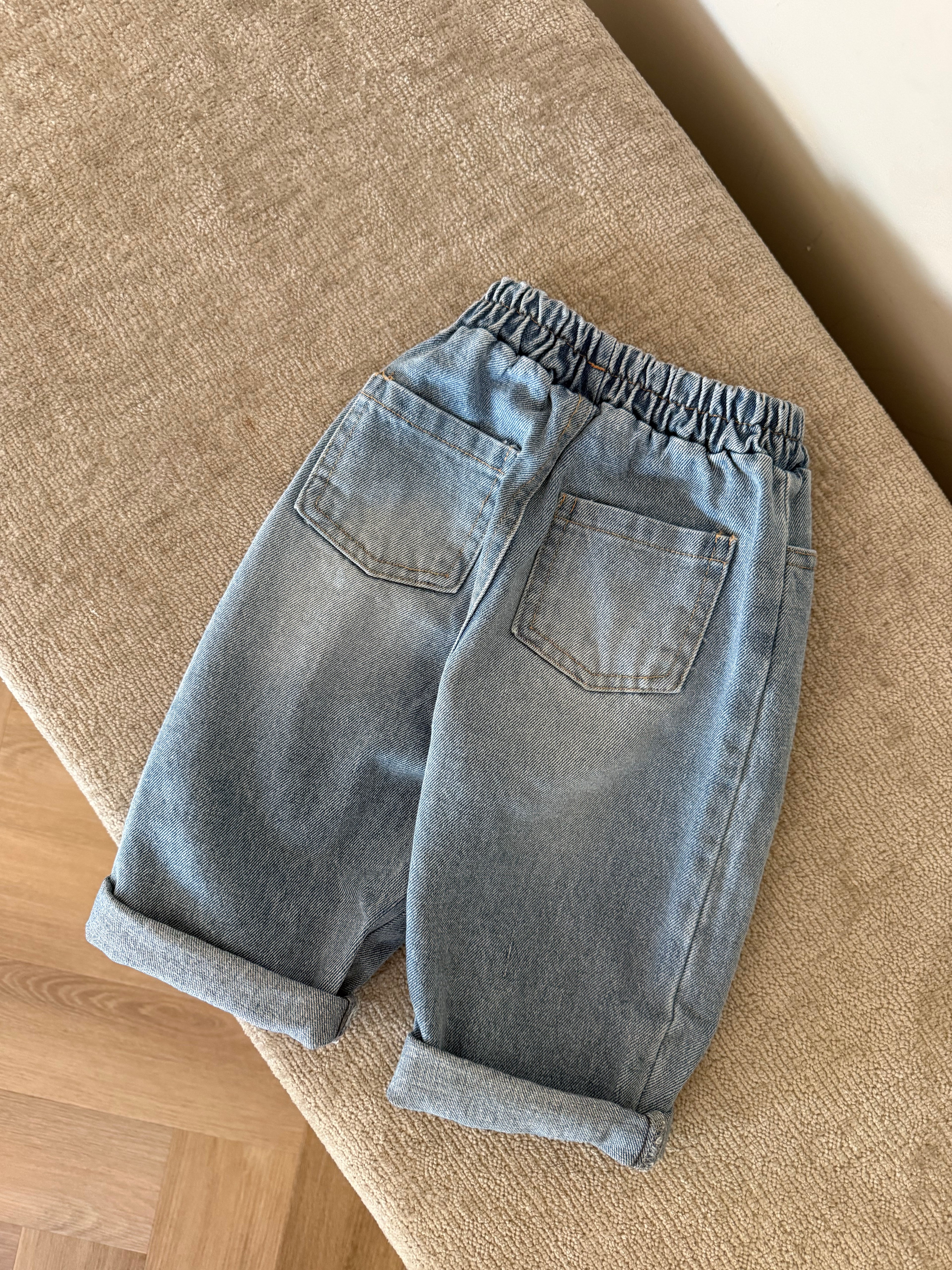 WASHED DENIM PANTS