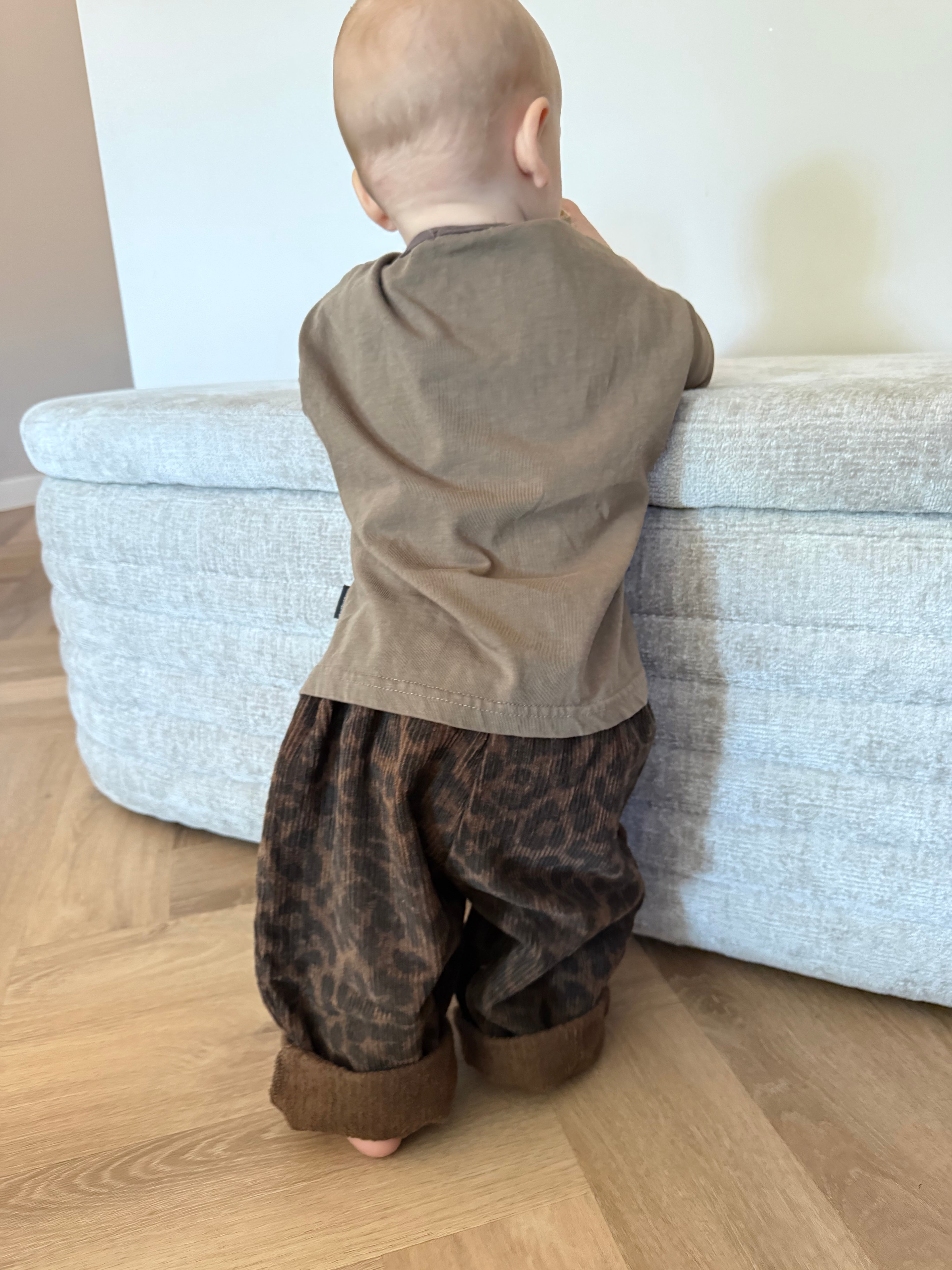 BAGGY LEOPARD PANTS