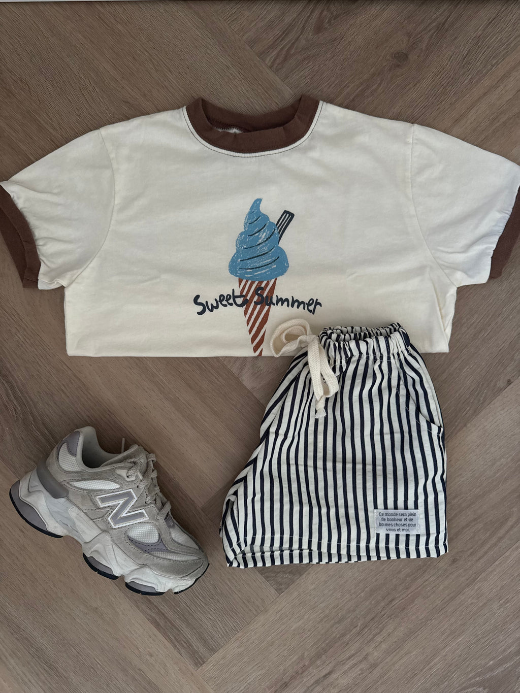 Baggy stripe shorts