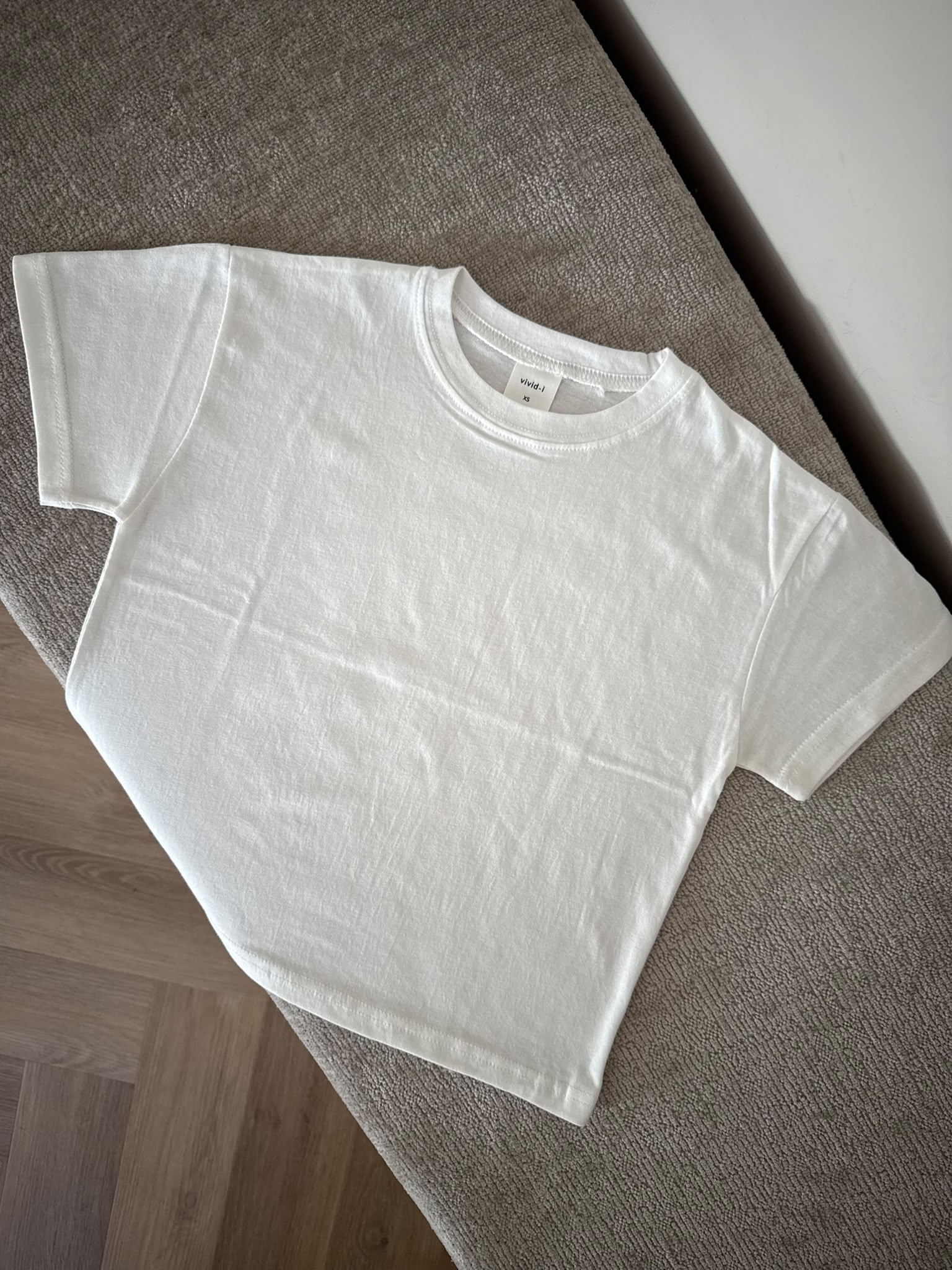 Basic tee white